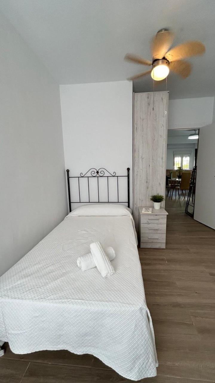 Auberge de jeunesse Piso Compartido Delyrent Acosta à Jaén Extérieur photo